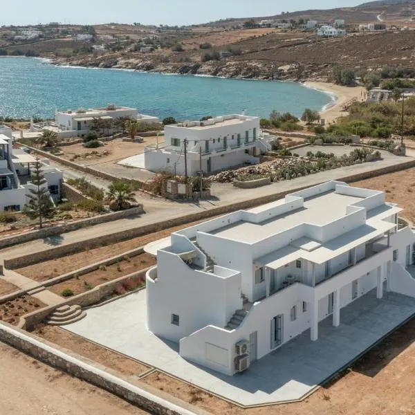 Paros Melodia Apartments, hótel í Logaras