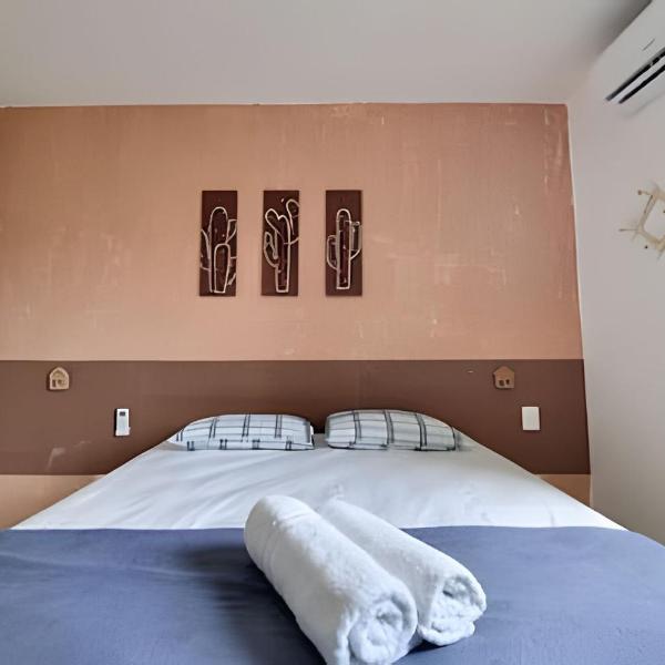 Suíte + Quarto com Ar, Wi-Fi e 2 Vagas - Foto 2