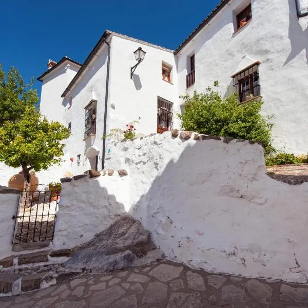 Conjunto Rural Casa Victoria, hotel v destinaci Villaluenga del Rosario