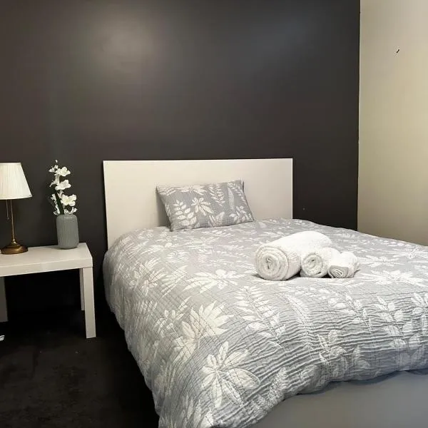 Holiday Home in Drouin, hotel in Drouin