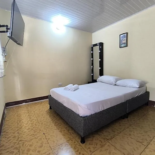 casa luz, hotel in Quimbaya
