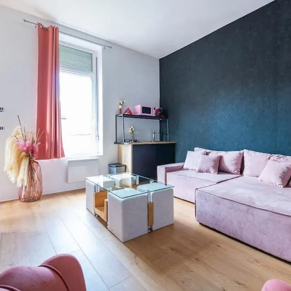 Les Appart'Hôtels Du Calaisis - Pinky Terrasse 103, ξενοδοχείο στο Καλέ