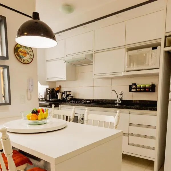 Residencial Órion Condomínio Piscina 250m Praia Balneário Piçarras, hotel v destinaci Piçarras