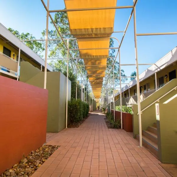 Emu Walk Apartments, hotel v destinaci Ayers Rock