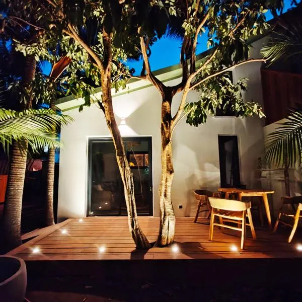 COLIVER - COLIVING A LA RÉUNION, hotel v destinaci Saint-Pierre