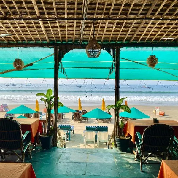 Chill Out Jasmine Restaurant Bar Rooms，位于帕罗林的酒店