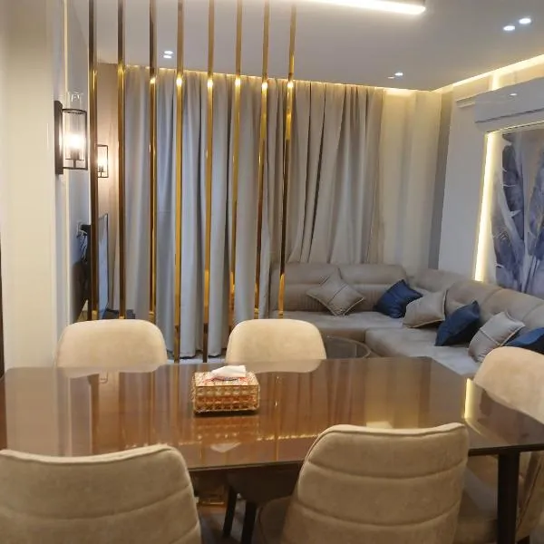 Dar Residence - Madinaty B12 - U2 - 2 BR - New Cairo, hotel in Madinaty