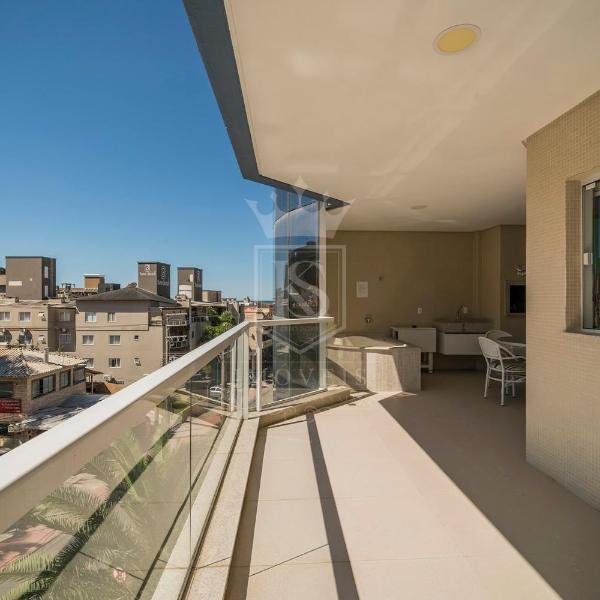 A17 - APARTAMENTO ALUGUEL DE TEMPORADA 03 SUÍTES PRÓXIMO AO MAR NO CENTRO DE BOMBINHAS