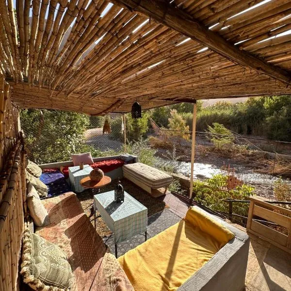 Dar Relax Hostel, Gorges de Todra, hotel v destinaci Tinerhir
