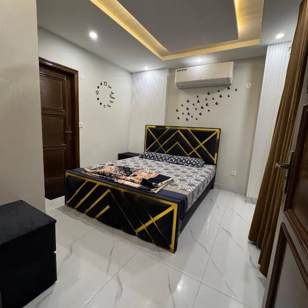 Mehar Heights, hotel v destinaci Rāmkot