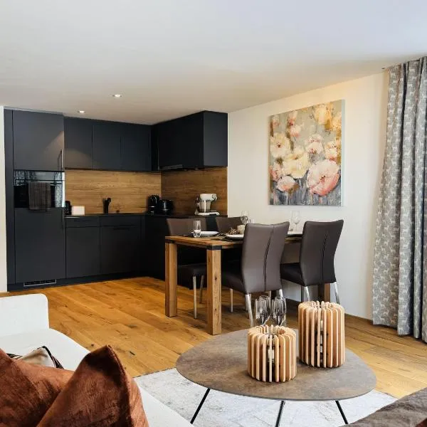 Casa Ladina 2, hotel en Falera