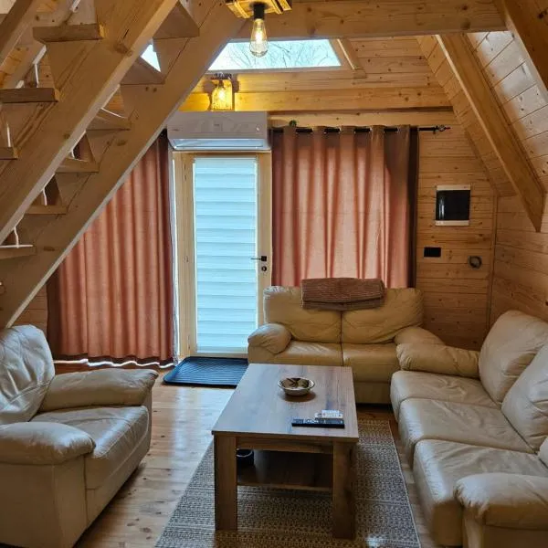 콜라신에 위치한 호텔 Wilderness Cabin