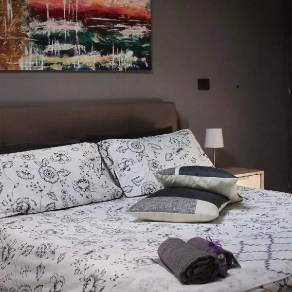 Luxury Home Keops, отель в Катании