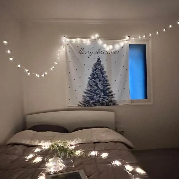NJ Affordable and cozy accommodation near Nakseongdae Station, hotel in Seoul