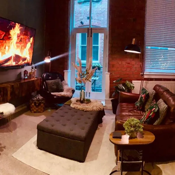 The Fifth Quarters, Grade II Listed Apartment, The Lace Market, NG1, City Centre, Nottingham, Sleeps 4, hotel v destinaci Nottingham