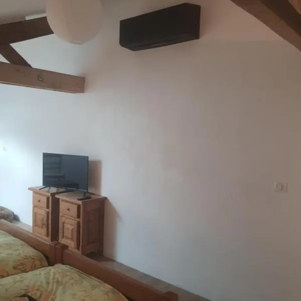 La maison d'ô, hotel em Frayssinet-le-Gélat