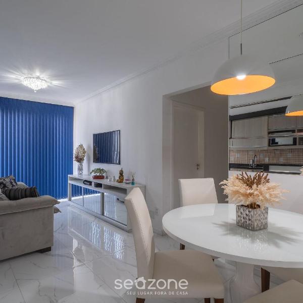 Apto Charmoso no Coração de BC EMF1003