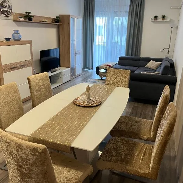 Brookforest Belvárosi Apartman, khách sạn ở Debrecen
