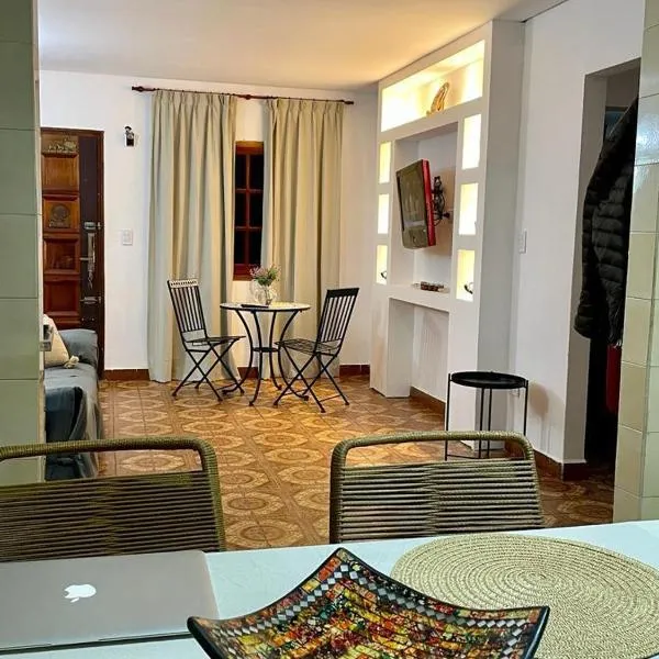 Chalet Mi Esperanza, hotel in Villa Gesell