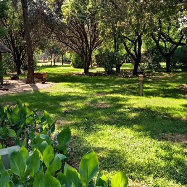 La Mathil, hotel in Swartspruit