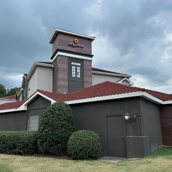 La Quinta by Wyndham Birmingham Homewood, khách sạn ở Birmingham