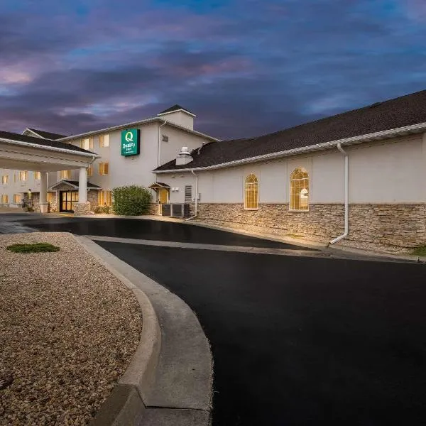 Quality Inn near Monument Health Rapid City Hospital, hotel v destinaci Rapid City