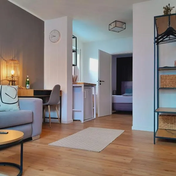 moderne 2 Zimmer Wohnung Velbert-Heiligenhaus an A44, hotel a Velbert