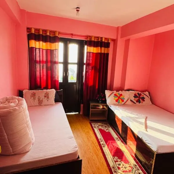 Bandipur Pradhan Homestay, hotel v destinaci Bandipur