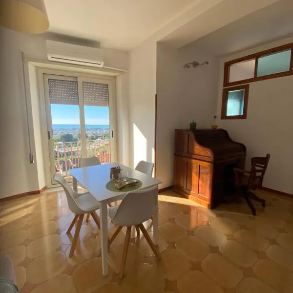 Chérie Casa Vacanze, hotel v destinácii Minturno