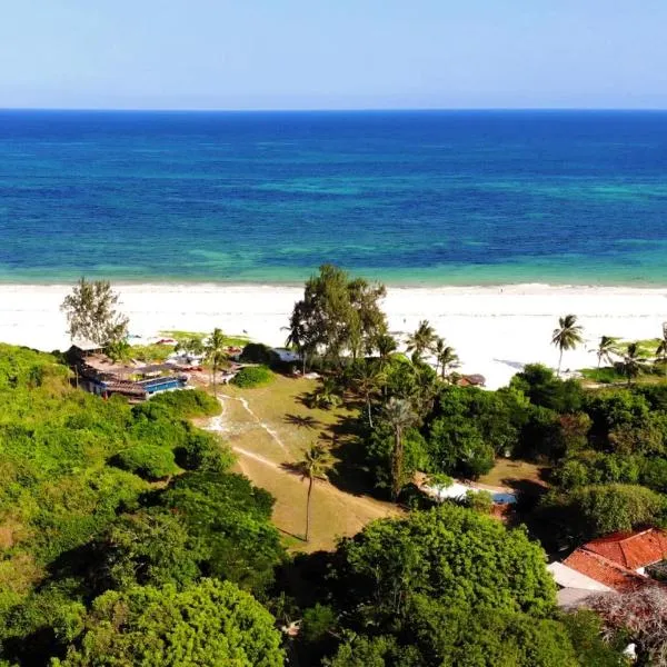 Salty's Kitesurf Village, hotel em Kilifi