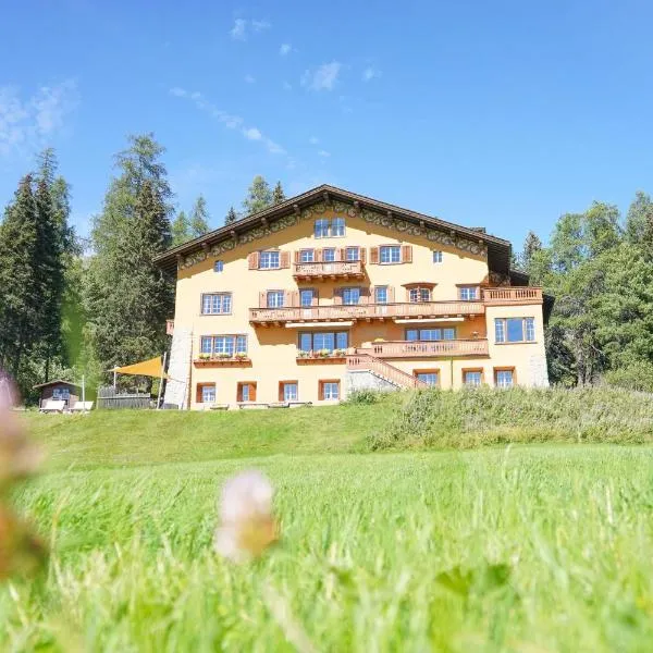 Hotel Chesa Spuondas, hotel a Saint-Moritz