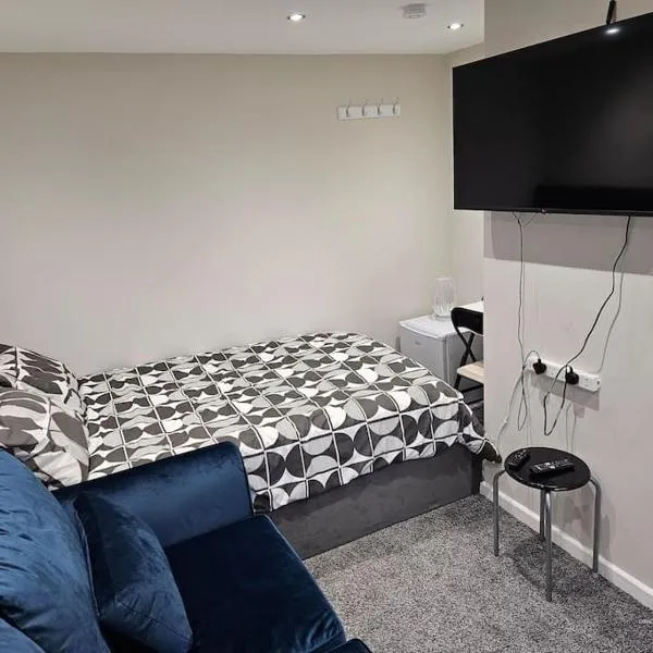 Double En Suite Room Newcastle Upon Tyne, hotel in Derwent Haugh