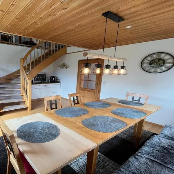 Ferienhaus Liebenstein, khách sạn ở Bad Koetzting