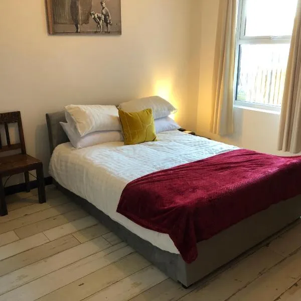 Stylish flat in Chesterfield Peak District, hotel v destinaci Chesterfield