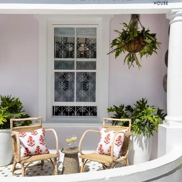 Petit Pineapple House, hotel in Kaapstad