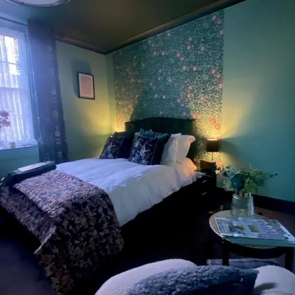 Number Two Russell House Tavistock Devon, hotel v destinaci Tavistock