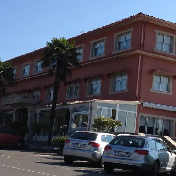 Hotel Garcas, hotel in A Rúa