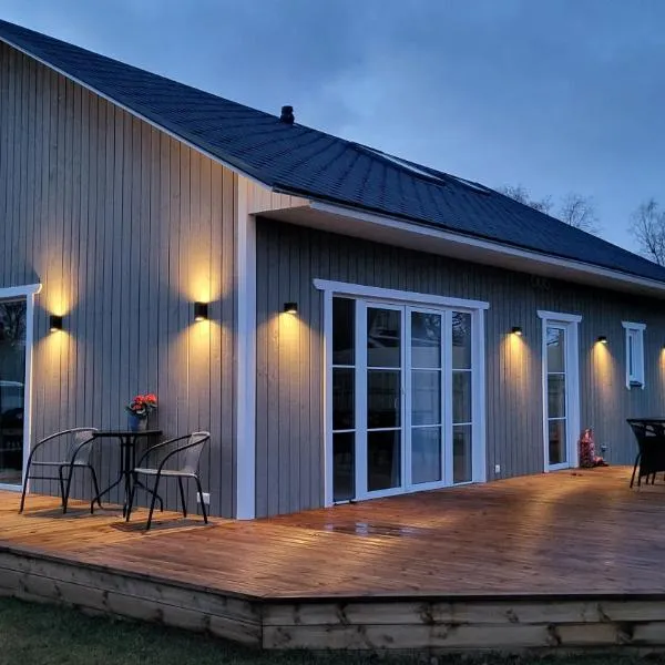 Sakala holiday home with sauna, hotel v destinaci Viljandi