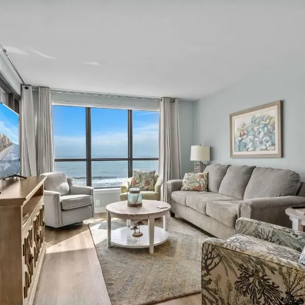Windemere Beachfront Oasis with Hot Tub and Pool Access, hotel v mestu Myrtle Beach