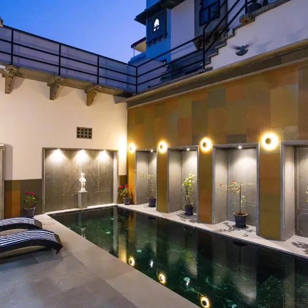 Madri Retreat - Heritage Boutique Hotel with Pool, hotel in Udaipur