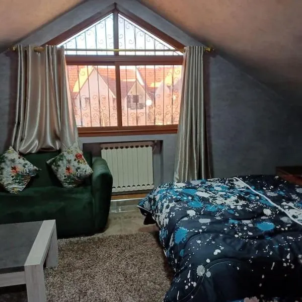 Lovely & Cozy Self-Contained Studio Apartment For 2 Guests Apt No 3, hotel in Ifrane