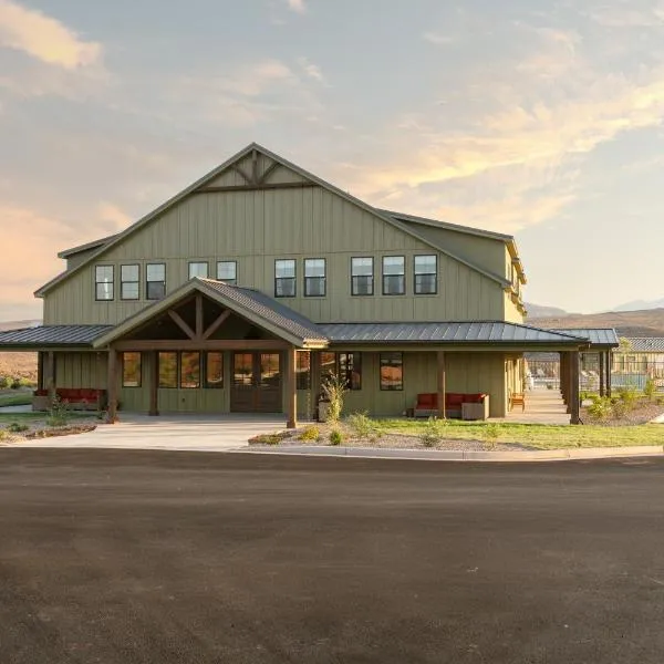 Hidden Springs RV Resort, hotel v destinaci Ivins