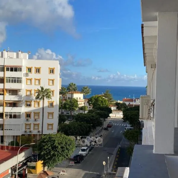 Suite de Marquez , exklusive Dachwohnung im Zentrum mit Meer und Bergblick, hotel v destinaci Torremolinos