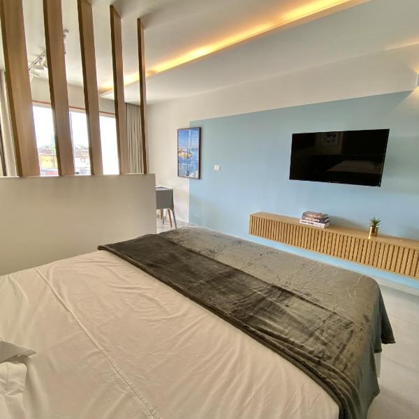 109 - Flat elegante na praia de Jaguaribe - Salvador - Foto 2