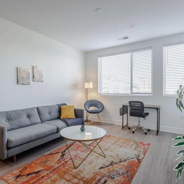 Cozysuites l Luxe 2BR in Downtown Cincinnati #3, Hotel in Cincinnati