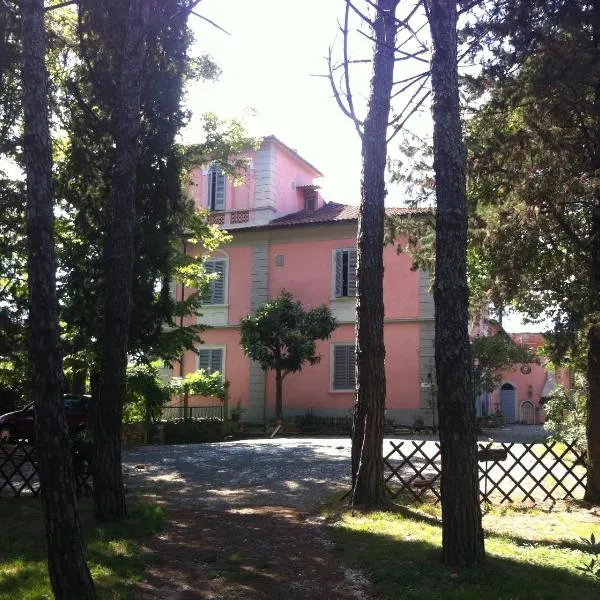 Villa Arianna B&B, hotel a Parlascio