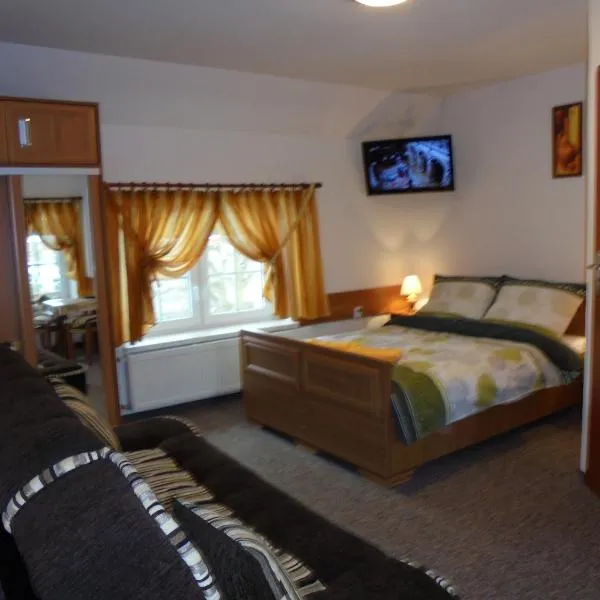 Agroturystyka Krysia Pilszcz, hotel u gradu Pilszcz