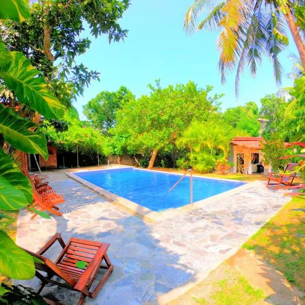 Dambullawatha Bungalow Garden Villa, hotel i Hikkaduwa