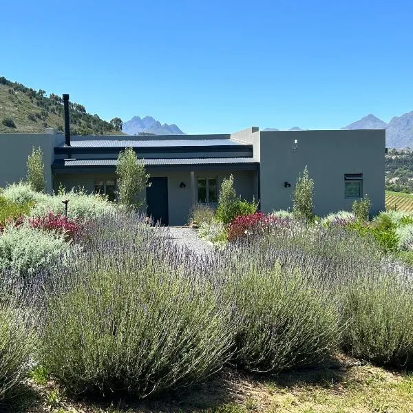 Windon vineyard farmhouse, hotel in Stellenbosch