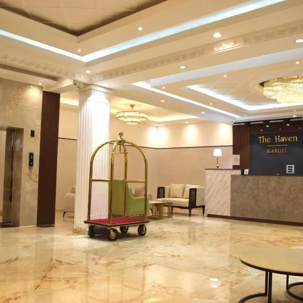 Hotel The Haven - Centrally Heated and Air Conditioned, hotel in Kargil